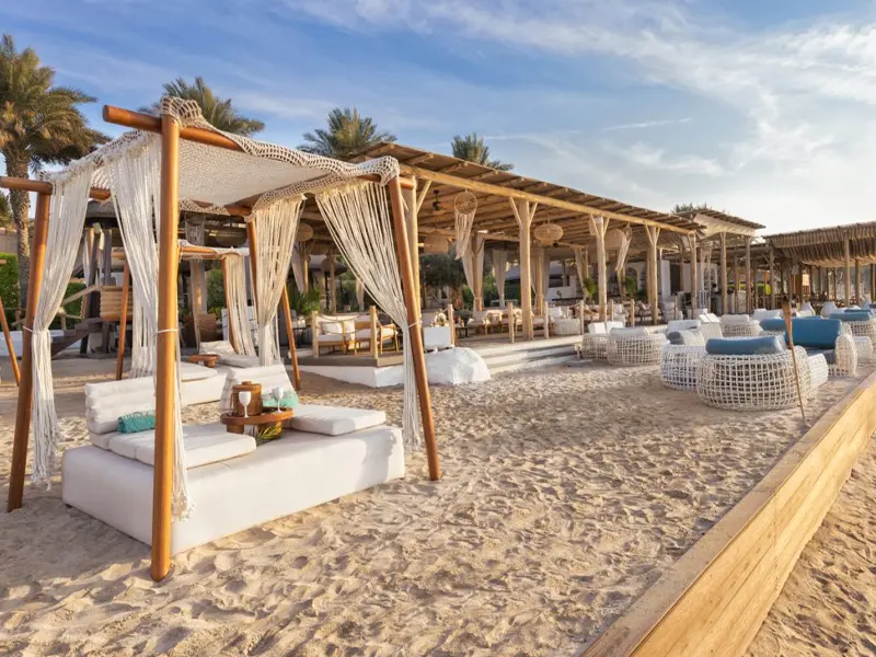  Laguna Beach Taverna and Lounge Dubai Romantic Restaurant