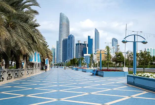 10 Must visit spots in Abu Dhabi